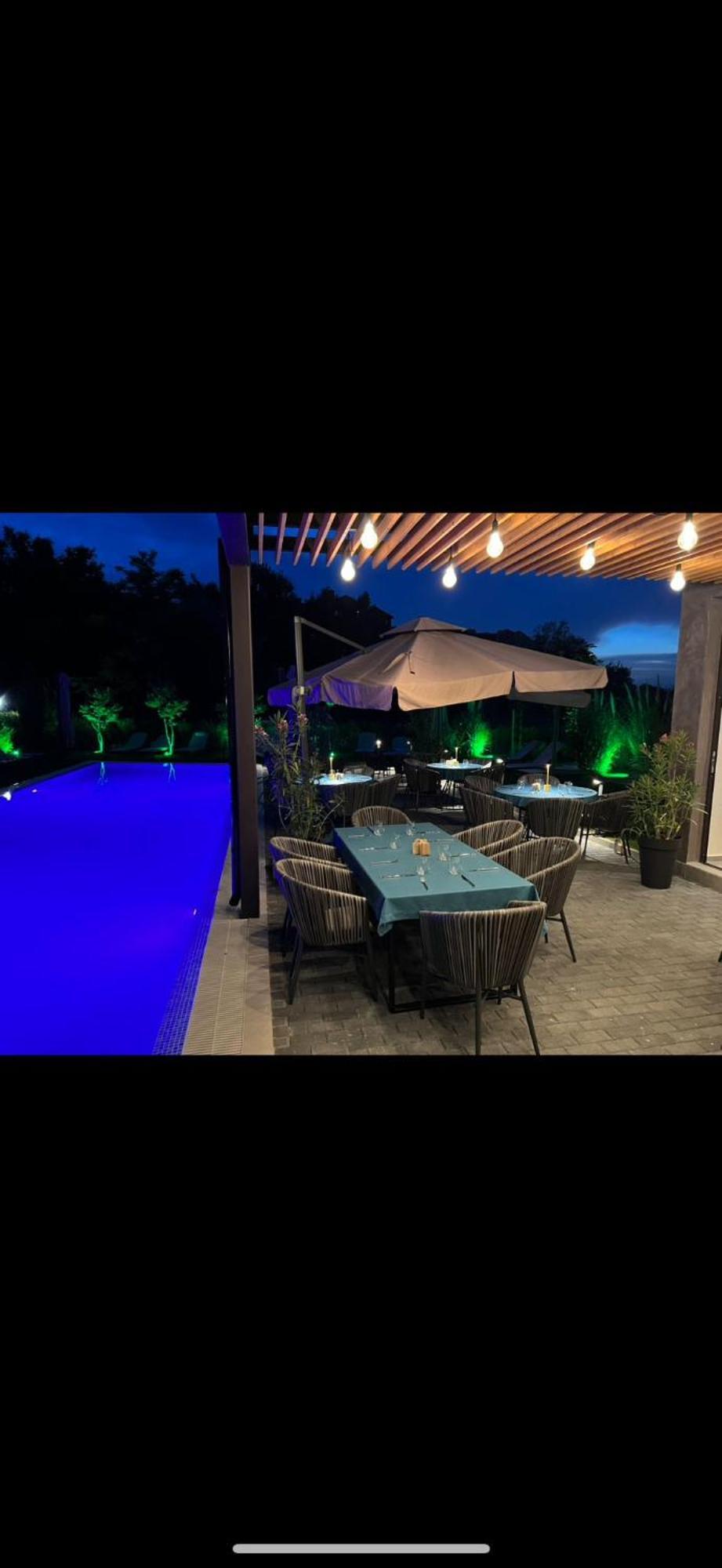 Amara Sugar 3*